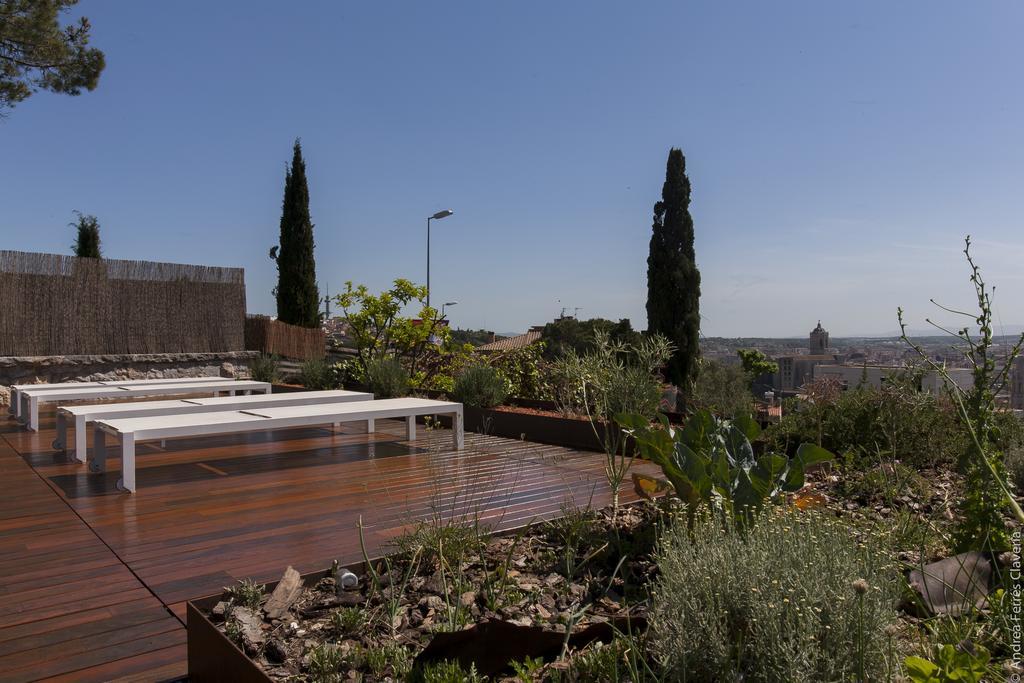 Villa Montjuic Girona ชีโรนา ภายนอก รูปภาพ